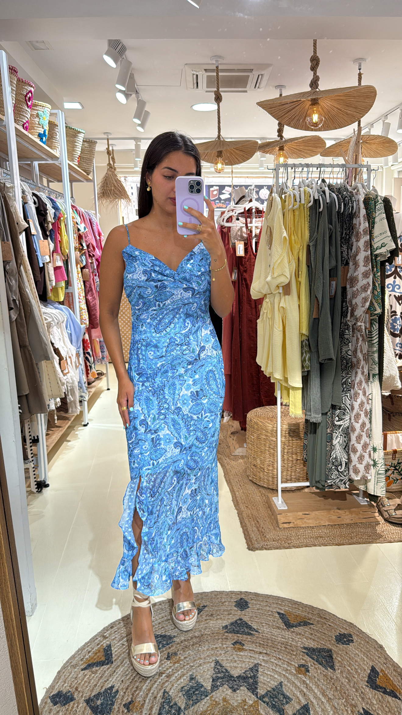 ACCESORIOS MUJER LLORET DE MAR BOLSO CALMALLORET CALMA FLORES CAPAZO ESTRELLA DE MAR MARGARITAS MINI TOTE BAG JOYERÍA BISUTERÍA ANILLOS COLLARES PULSERAS PENDIENTES CONJUNTO CONJUNTOS COLORES MODA FEMENINA ROPA MEDITERRANEO MUJER CHICA JUVENIL SEÑORA