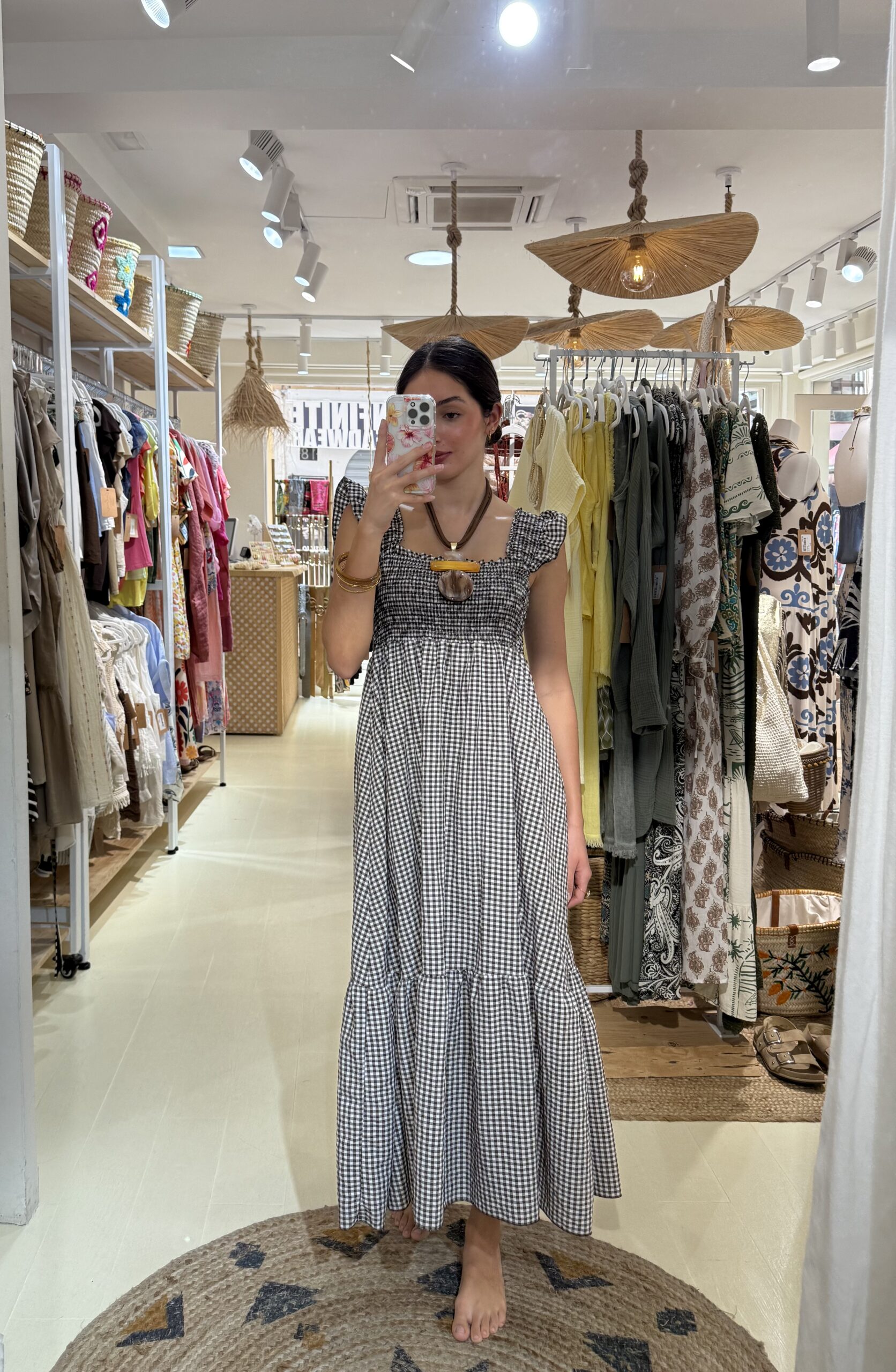 ACCESORIOS MUJER LLORET DE MAR BOLSO CALMALLORET CALMA FLORES CAPAZO ESTRELLA DE MAR MARGARITAS MINI TOTE BAG JOYERÍA BISUTERÍA ANILLOS COLLARES PULSERAS PENDIENTES CONJUNTO CONJUNTOS COLORES MODA FEMENINA ROPA MEDITERRANEO MUJER CHICA JUVENIL SEÑORA